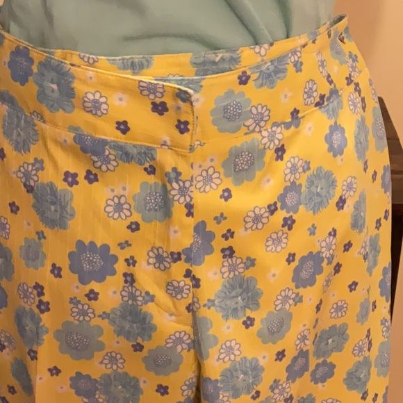 Vintage Lilly Pulitzer Capris - Picture 8 of 8